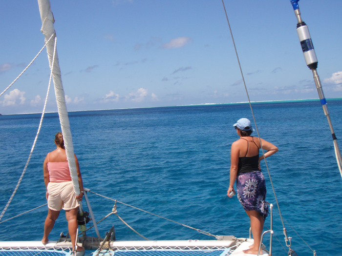 Looking out for coral heads