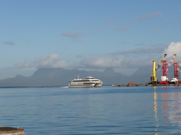 Moorea Ferry