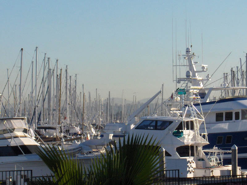 70 Lotsa boats