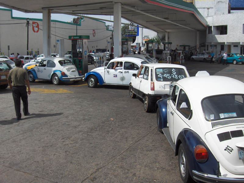 Volkswagons are the cabs in Acapulco