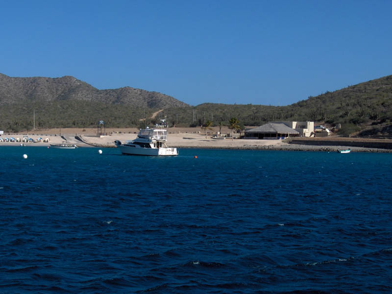 Ensenada de los Muertos Pan 09