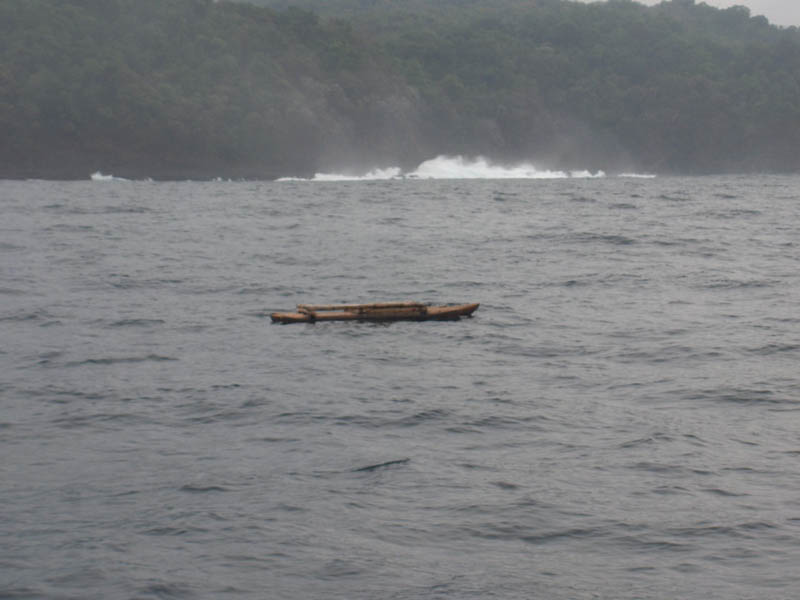We were warned that Panamanian prisoners often escape on home made rafts - wonder what happened to the guy that built this one