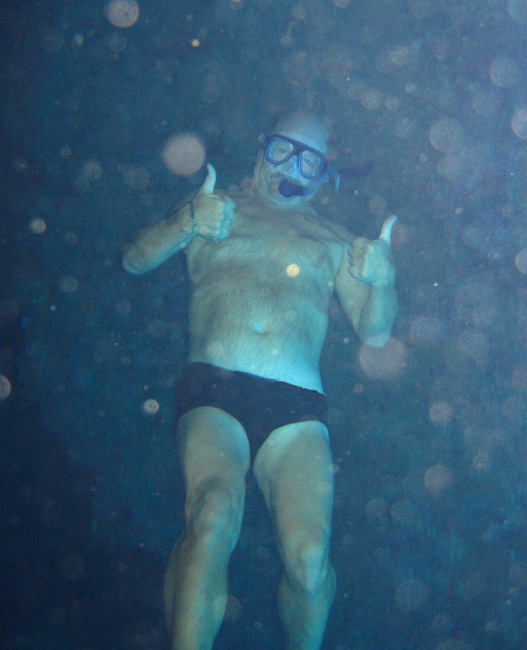 Diving into Mariners Cave  - by Cool Bananas (2)